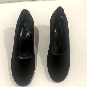 Woman shoes size 9